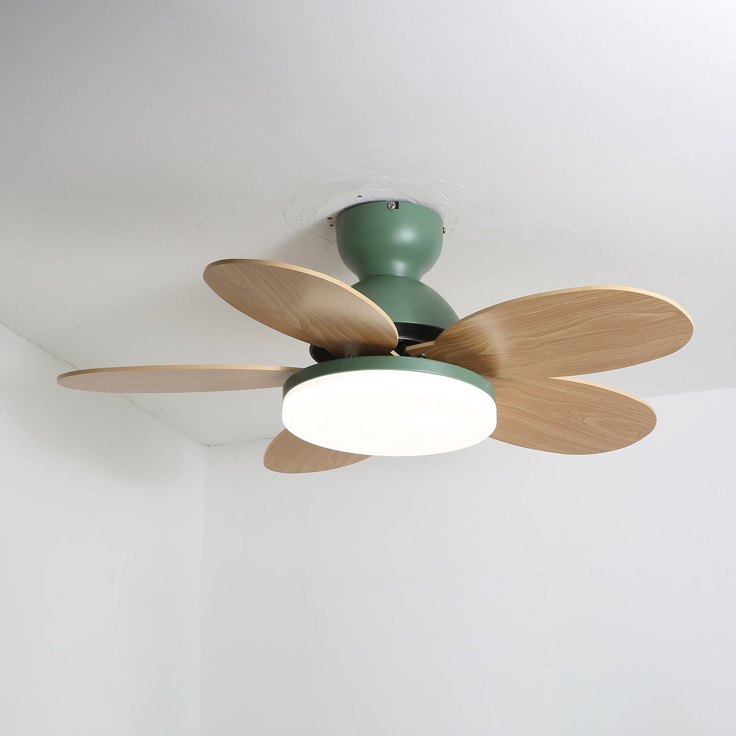 Elira – Design Wood Ceiling Fan Light