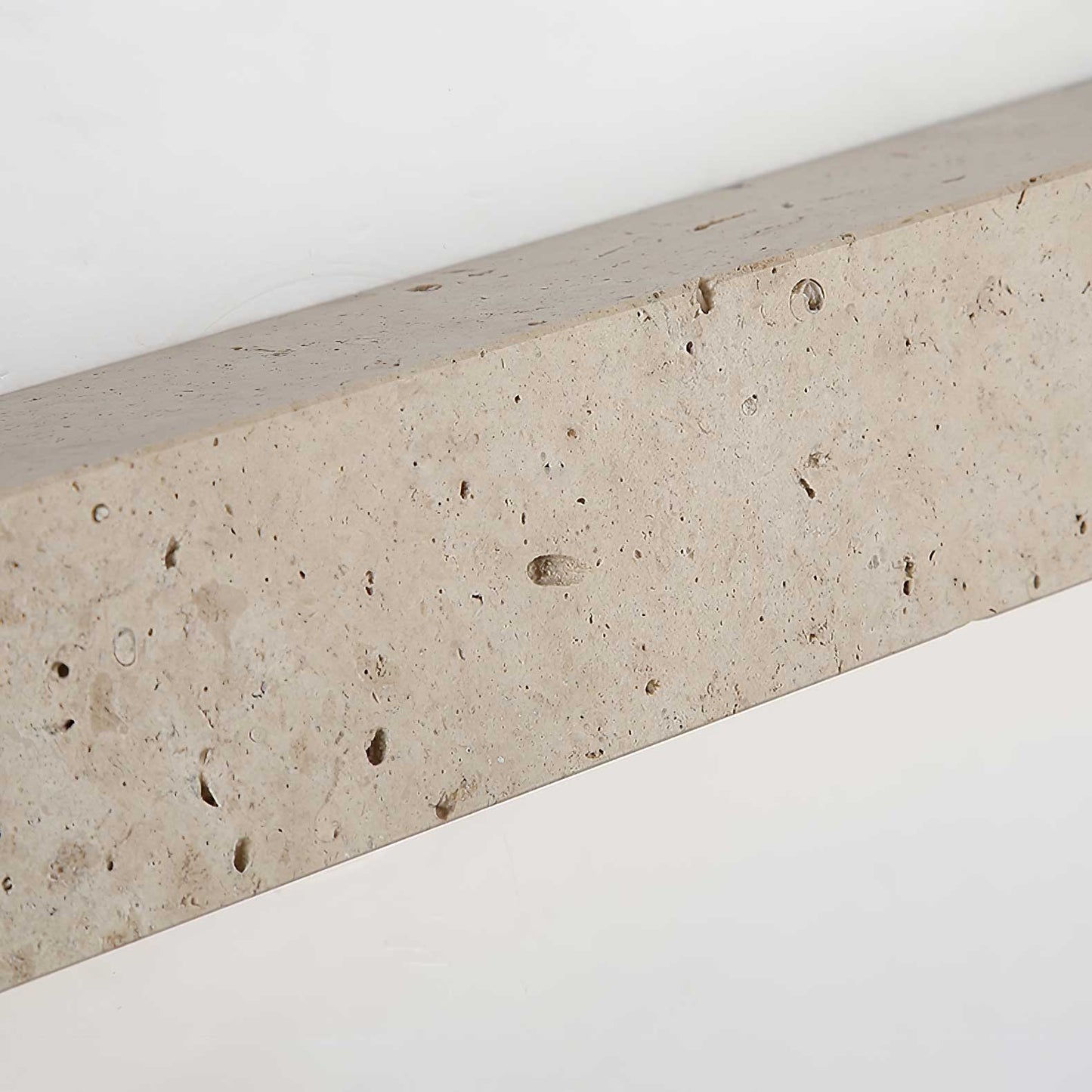 Toraya – Linear Travertine Stone Wall Light