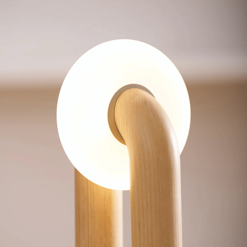 Anello – Wood Touch Table Lamp