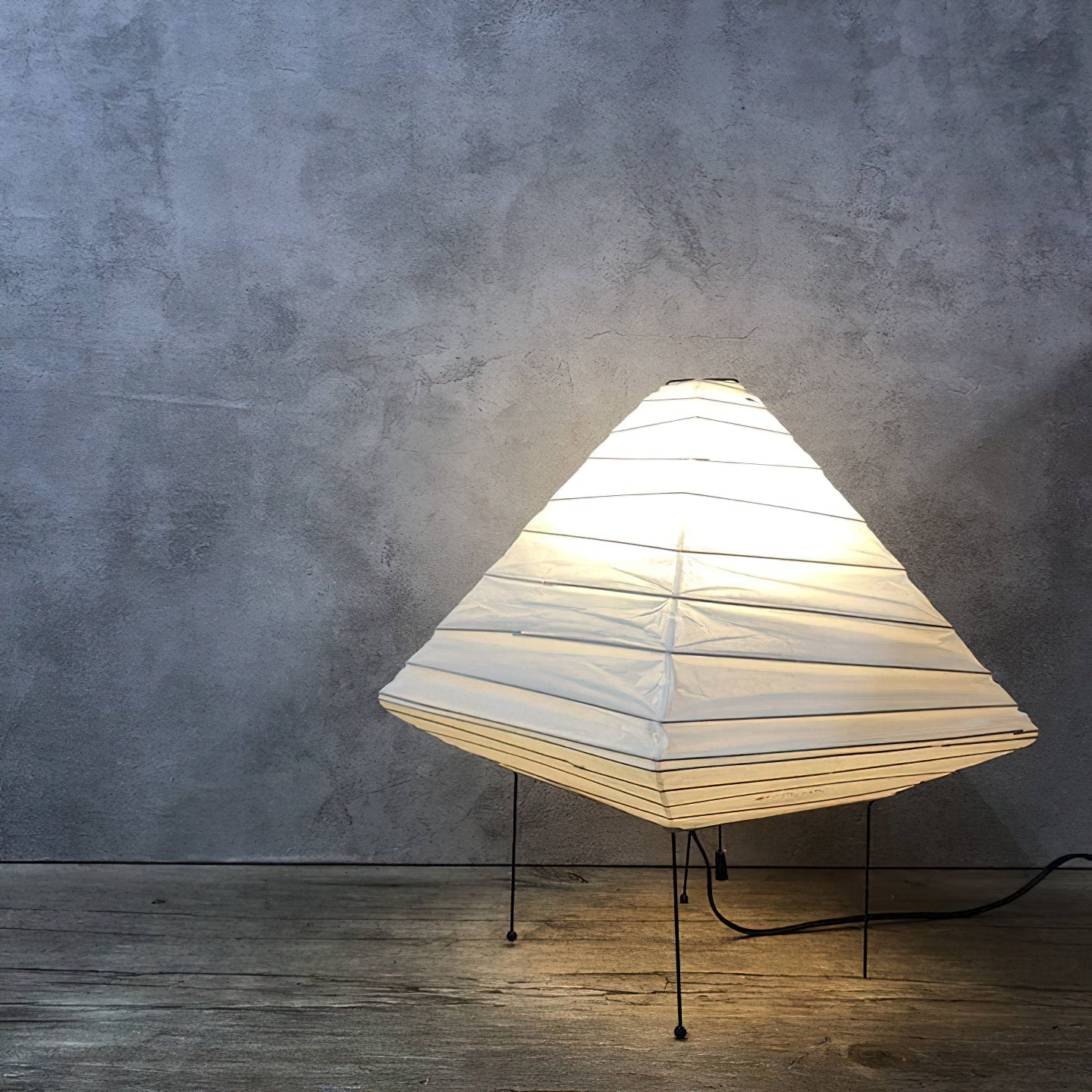 Mizuna – Japanese Washi Paper Table Lamp