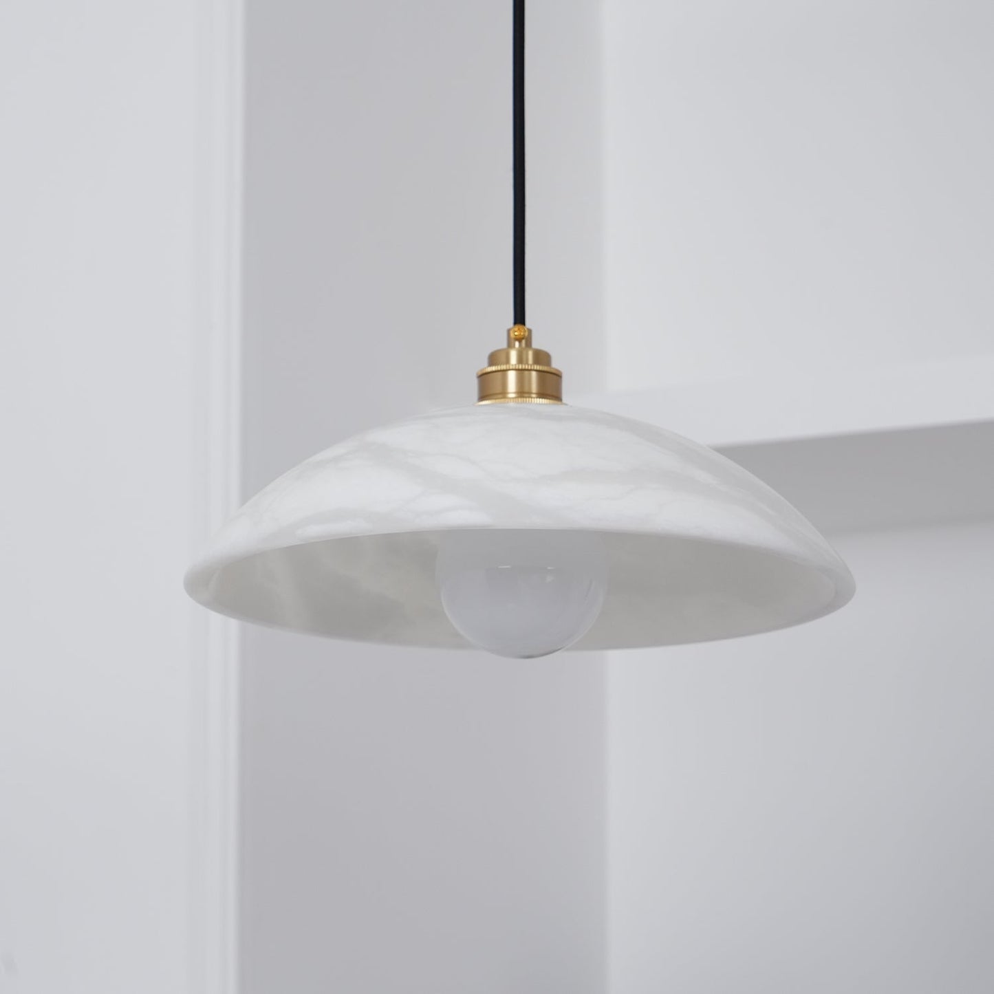Haxen - Alabaster Pendant Light