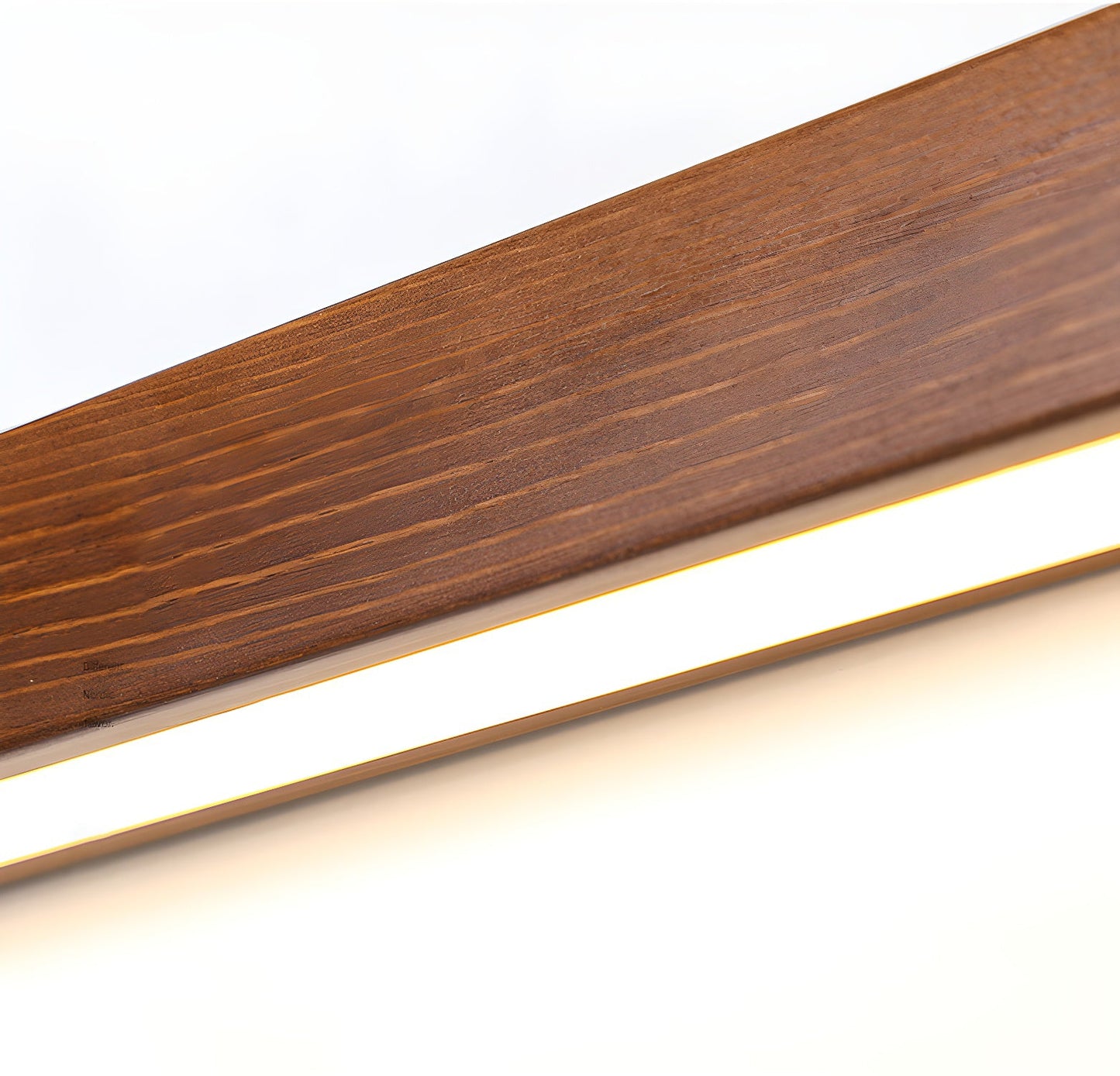 Kiyora – Linear Wood Wall Light