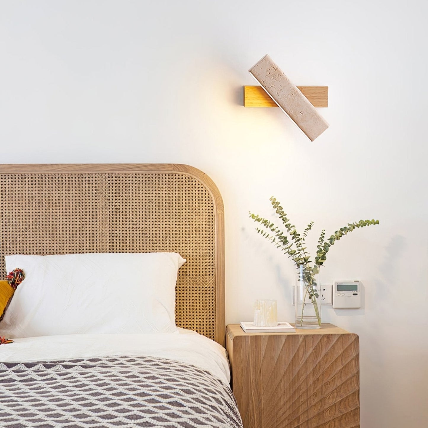 Fenrik - Travertine Stone Wall Light
