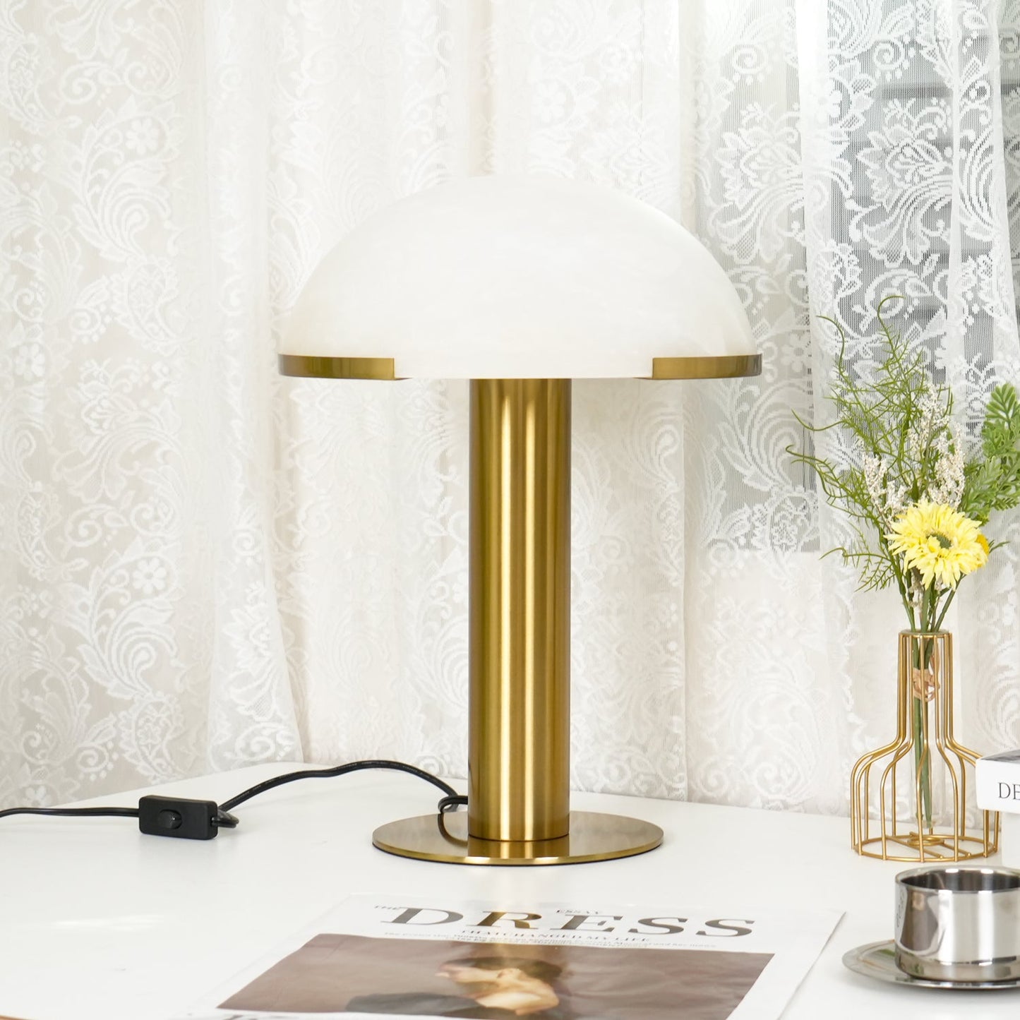Elowen - Brass Alabaster Table Lamp