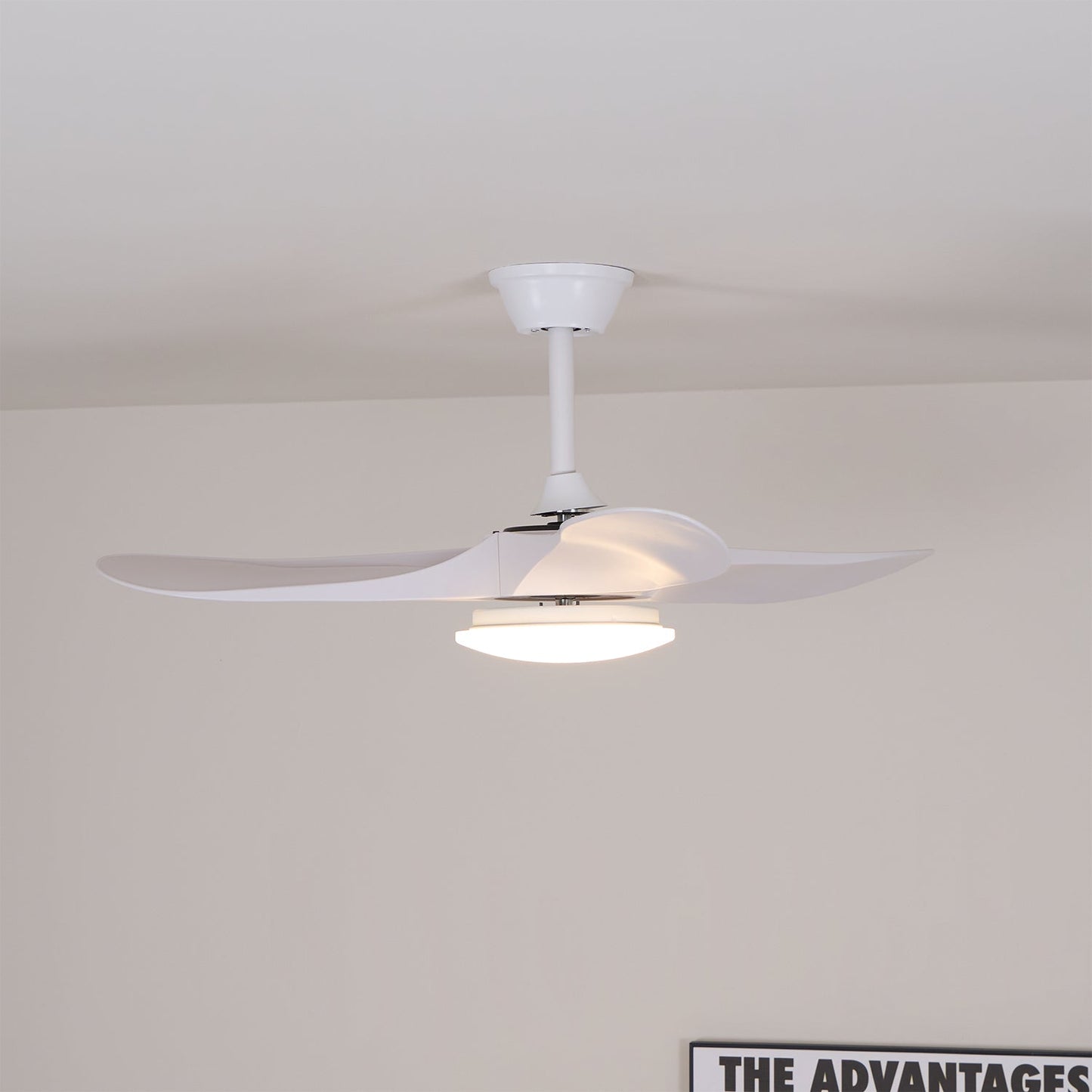 Aventis – Nordic Wooden Ceiling Fan Light