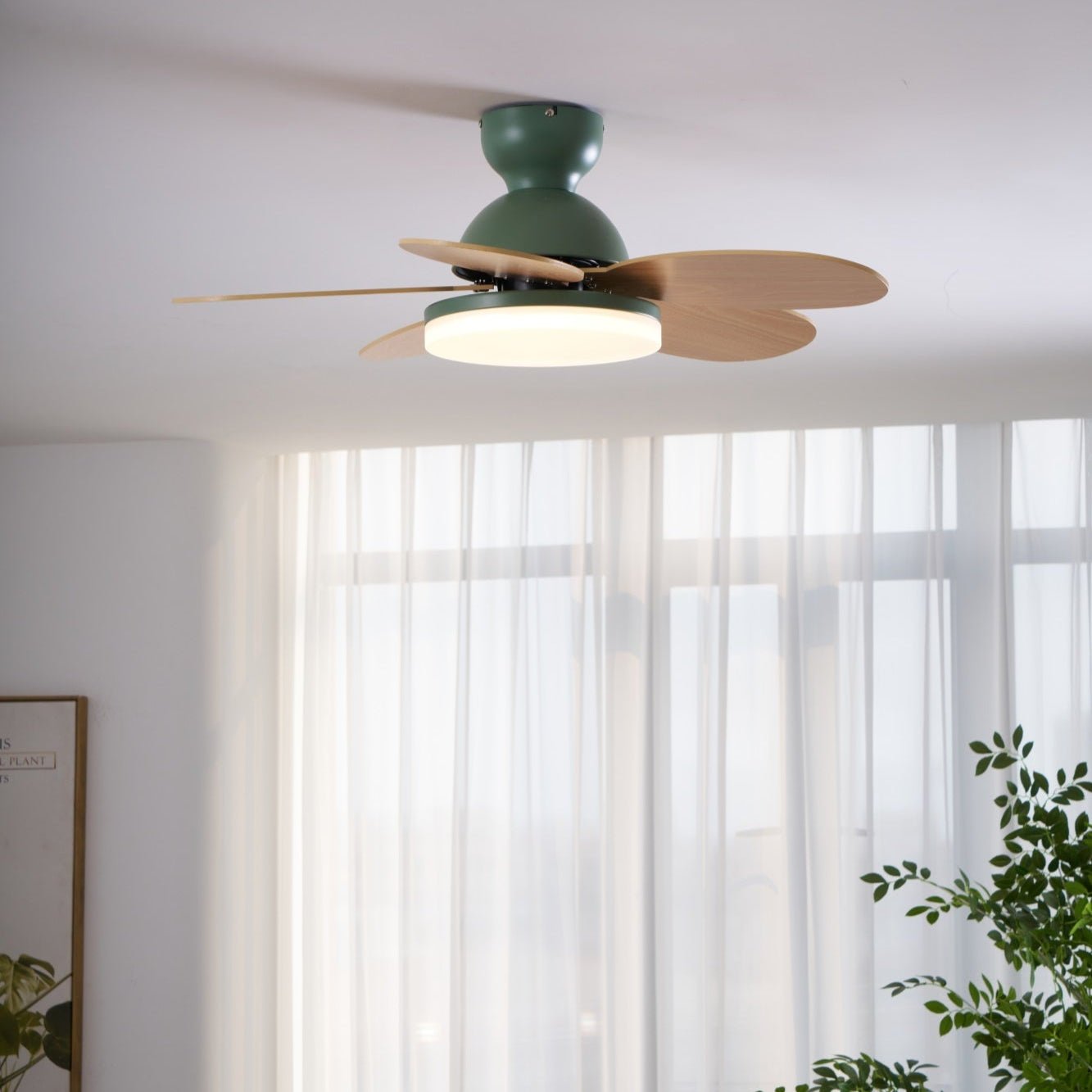Elira – Floral Design Ceiling Fan Light