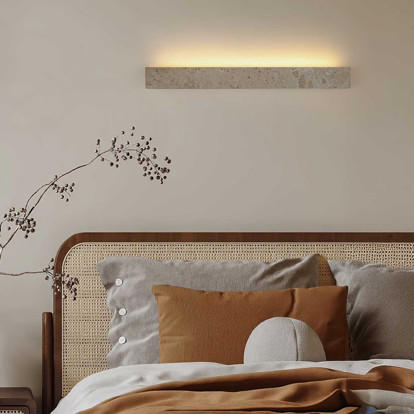 Toraya – Travertine Strip Wall Sconce