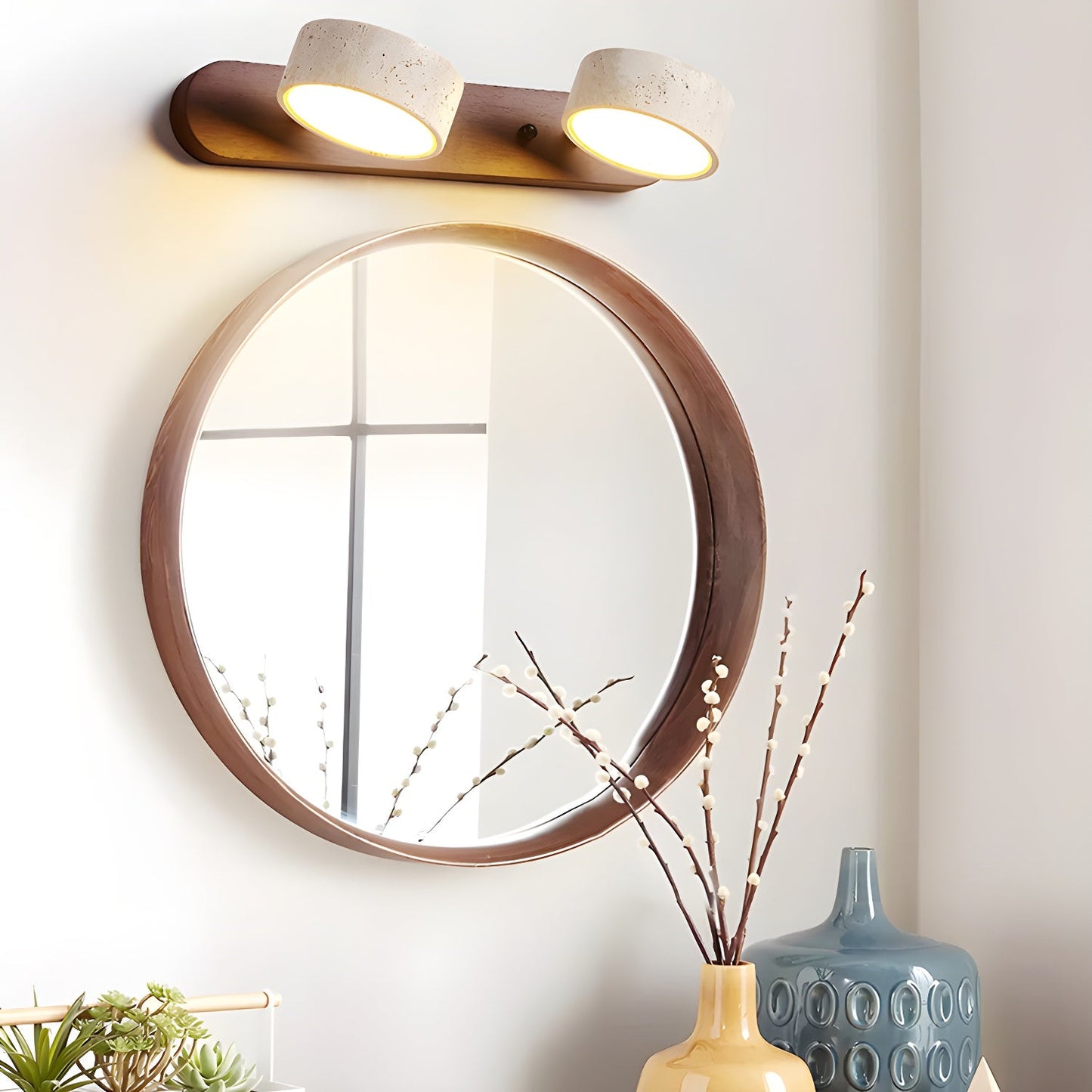 Novelle – Travertine Rotatable Wall Light
